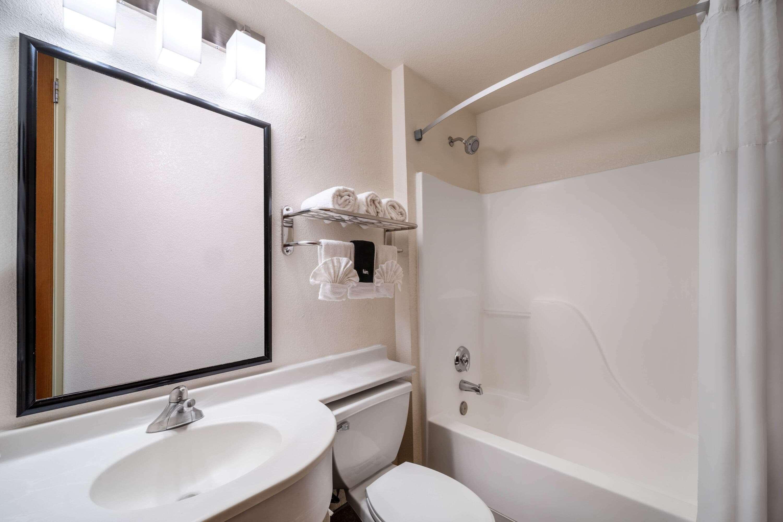 Microtel Inn & Suites By Wyndham Salt Lake City Airport Exterior photo