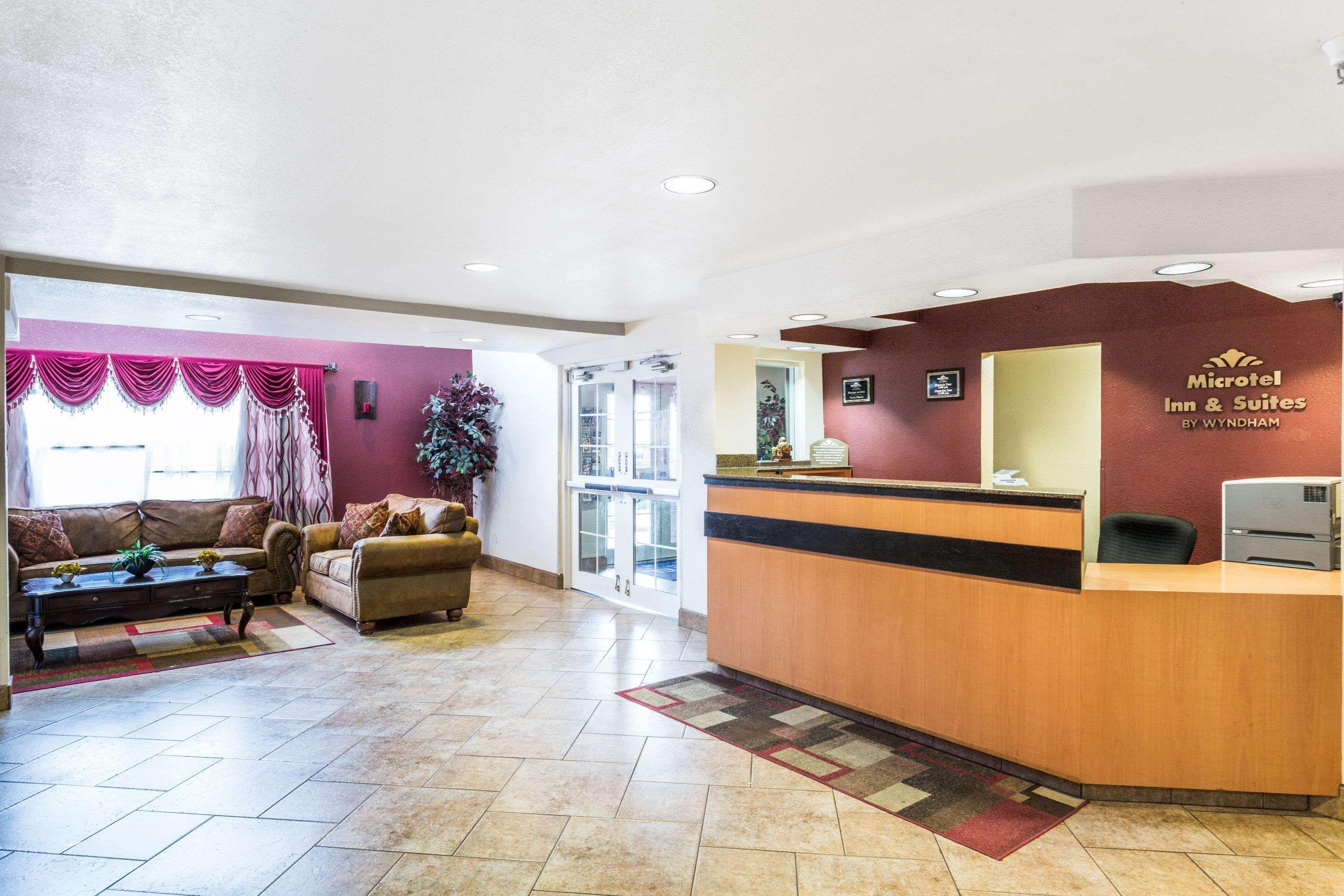 Microtel Inn & Suites By Wyndham Salt Lake City Airport Exterior photo